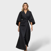 Robe élégante avec manches bouffantes